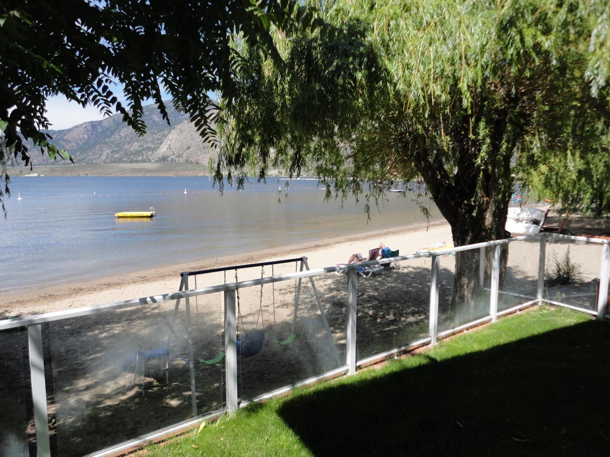 Bella Villa Resort Motel Osoyoos Esterno foto